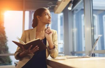 女性管理職になるのは怖くない!必要なスキルとマネジメントの鉄則