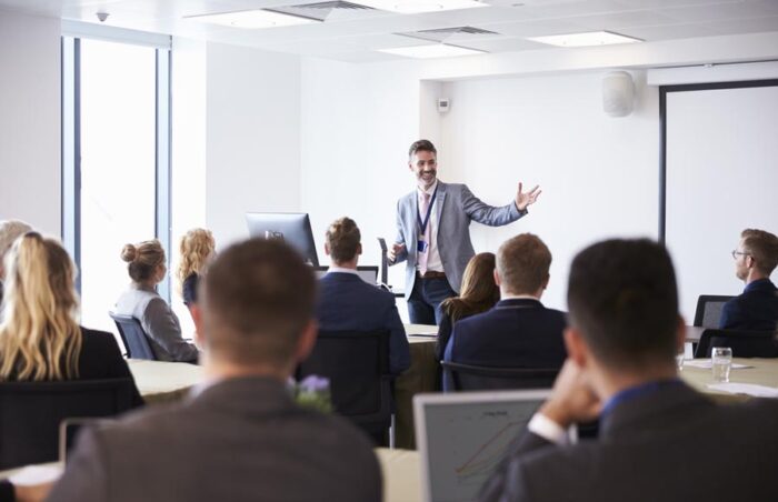 人事担当者必見!!新入社員研修のおすすめ&離職防止の注意点を解説!